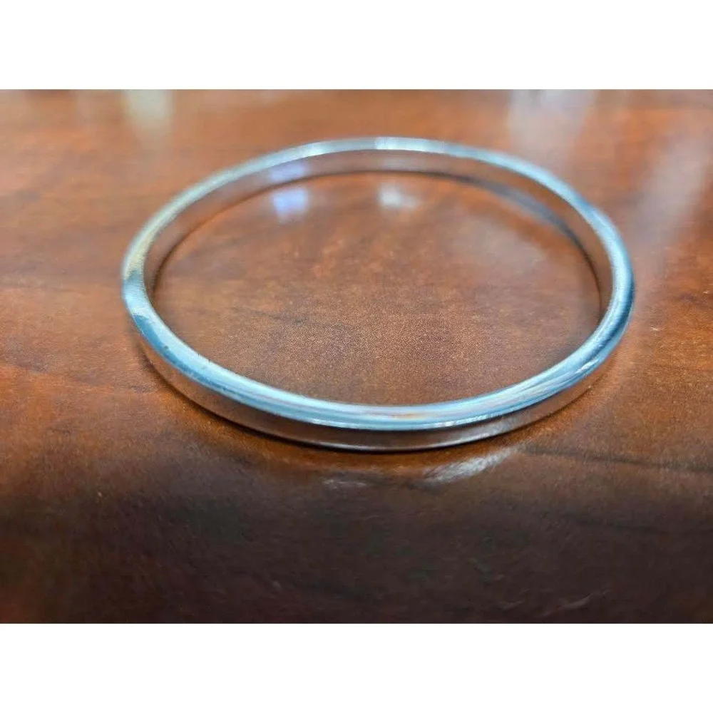 Ralph Lauren RL Silver Tone Wavy Bangle Bracelet Set of 3 Designer Stackable